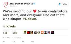 Debian stuurt haar liefde aan bijdragers en  gebruikers